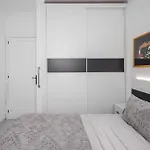 L O L A Arguineguin