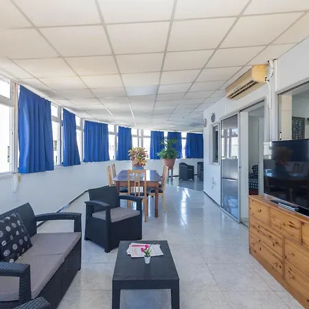 L O L A Apartamento *